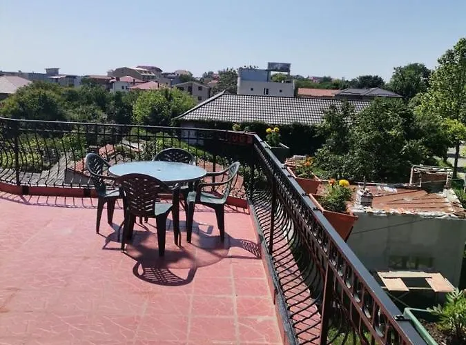 Πανσιόν Virginia