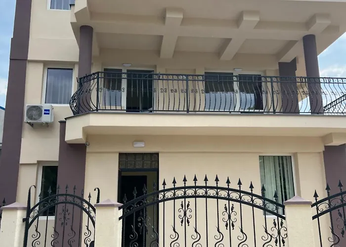 Πανσιόν Virginia